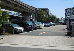 パークネット南茨木駅前